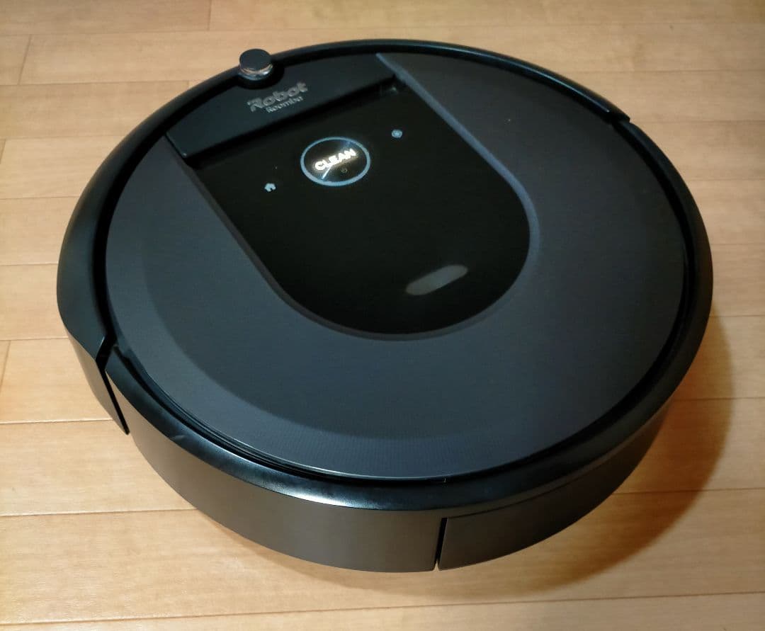 【taka】ルンバiRobotルンバi7(本体のみ)