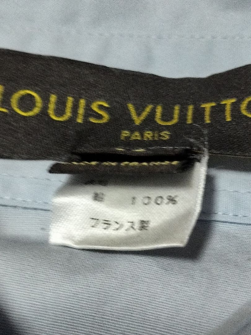 ルイヴィトンLOUIS VUITTON ライトブルー長袖シャツロゴボタンブラウス
