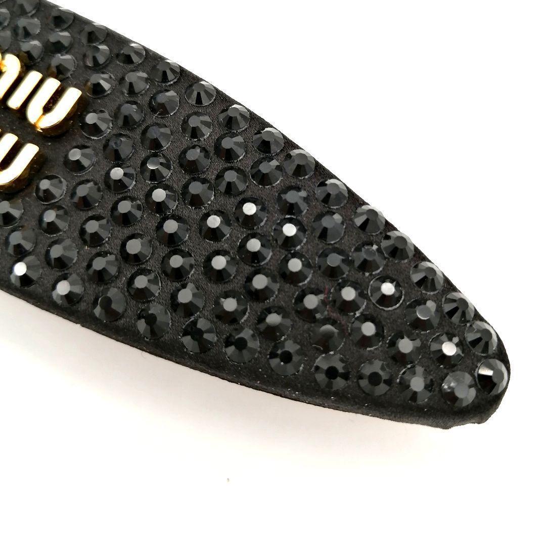 極美品✨ミュウミュウ　バレッタ　ヘアクリップ　近年モデル　スパンコール　ロゴ　黒