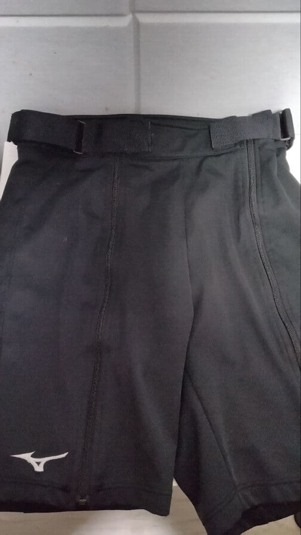 ミズノ 競技スキー用ワンピース＋ハーフパンツ（M） FIS規格