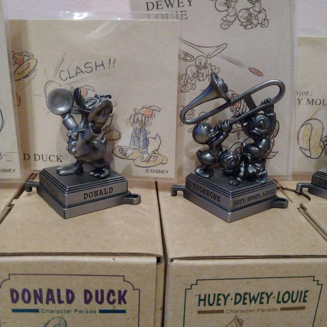 ディズニーキャラクター　カードスタンド