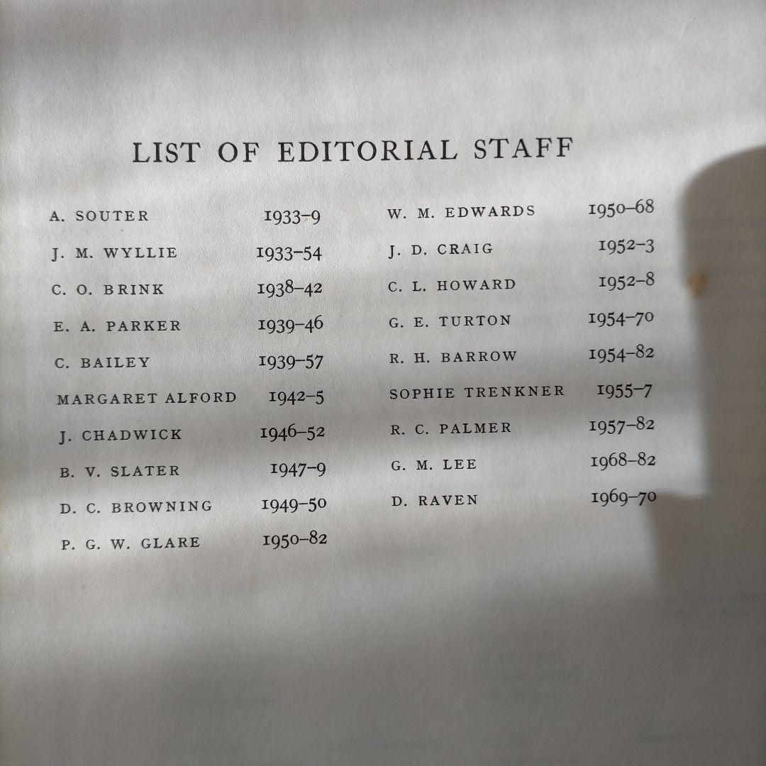 洋書 OXFORD LATIN DICTIONARY 1982