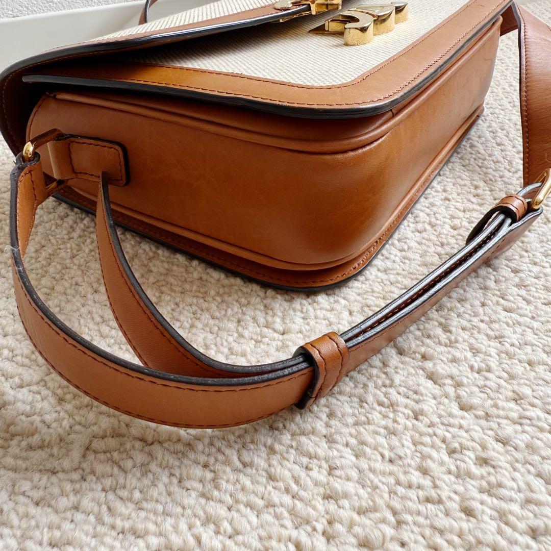 CELINE セリーヌ　ティーントリオンフ　ナチュラルタン　ショルダーバッグ