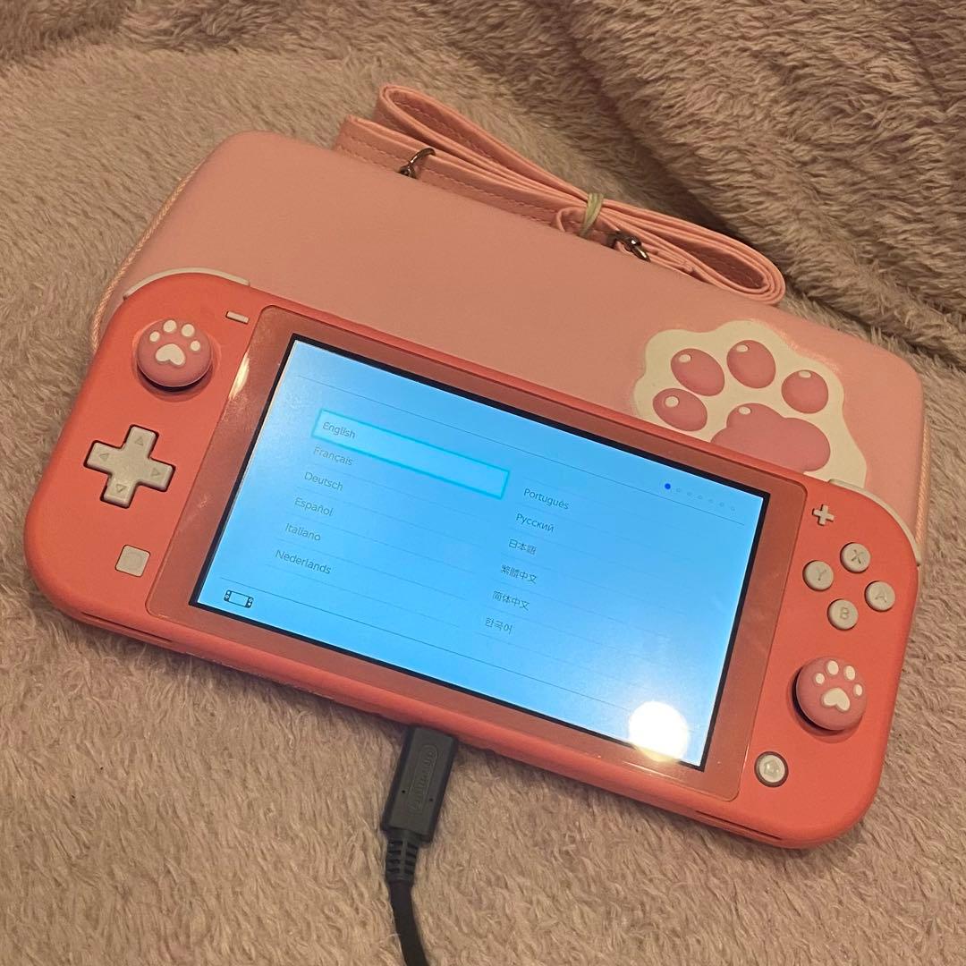 Nintendo Switch light コーラル 本体＋充電器＋ケース