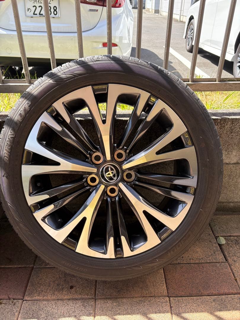 ヤリスクロス　18インチホイール