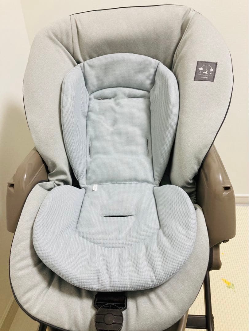 【極美品】Combi コンビ ネムリラ AUTO SWING 保証有ミントグレー