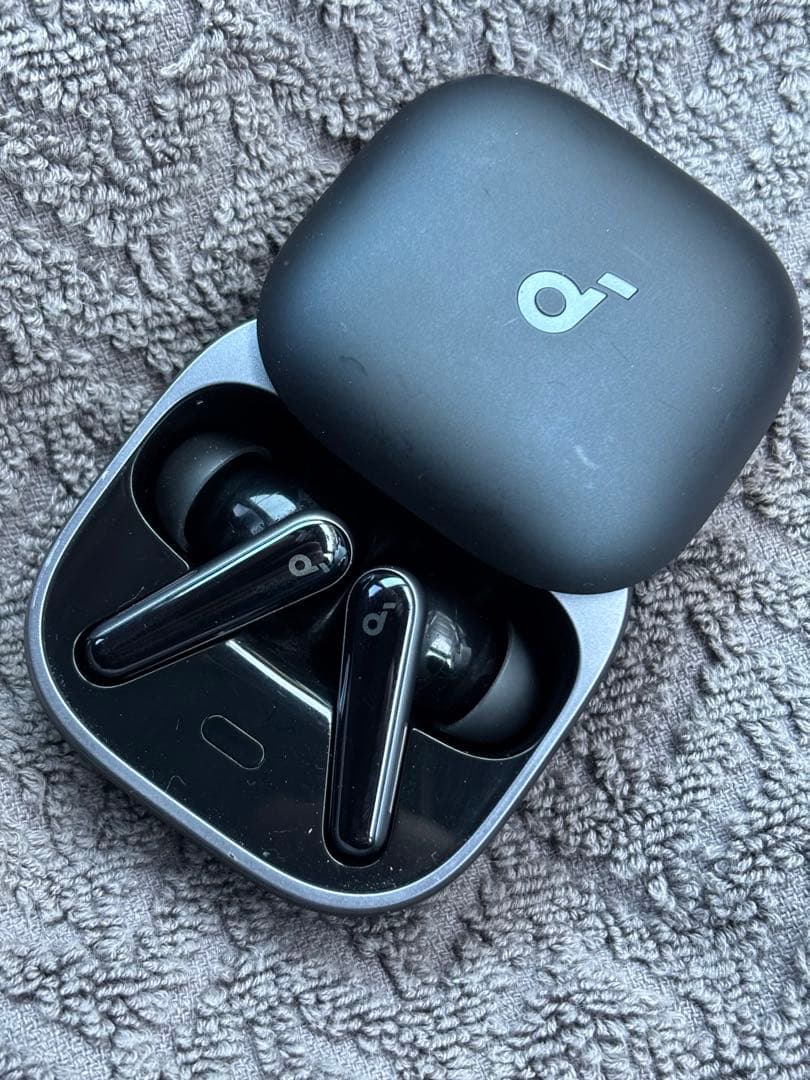 イヤホン anker soundcore liberty 5