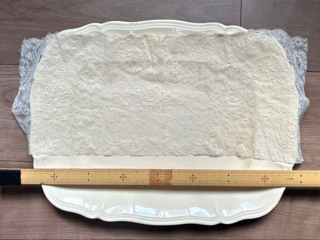 フランスアンティーク　ミニョネットとレース、布花　カルトナージュ box