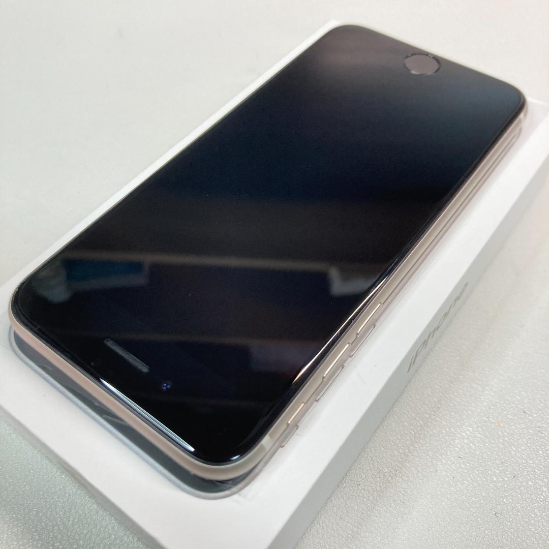 iPhoneSE3 64gb【極美品☆新品バッテリー】