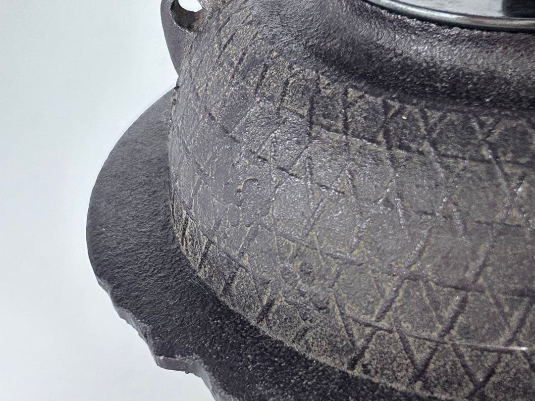 釜師 菊地政光作 置炉釜 桜川地紋 茶釜 茶道　-378-