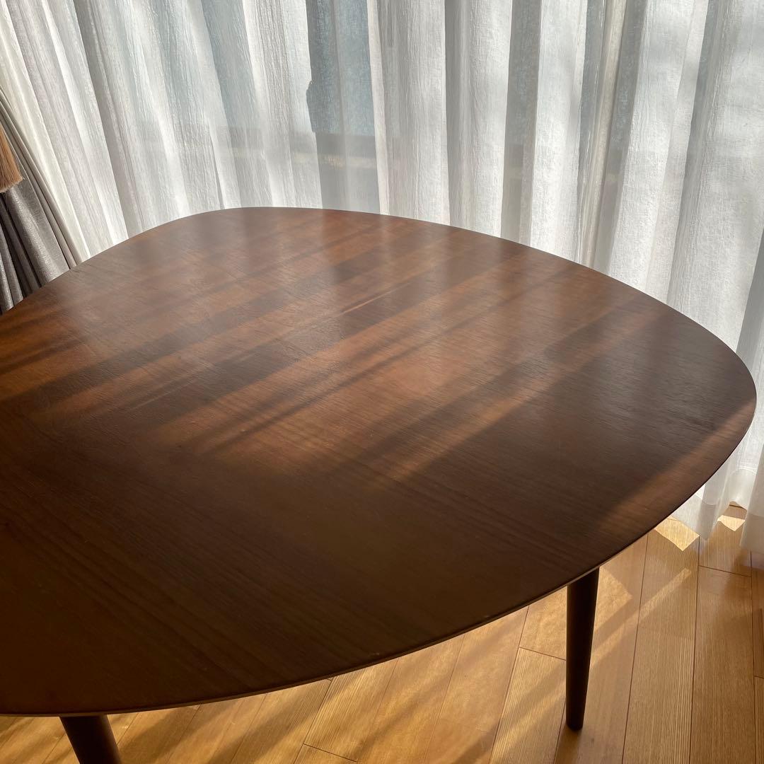 ▪️送料込▪️【NOCE】ダイニングテーブル　三角