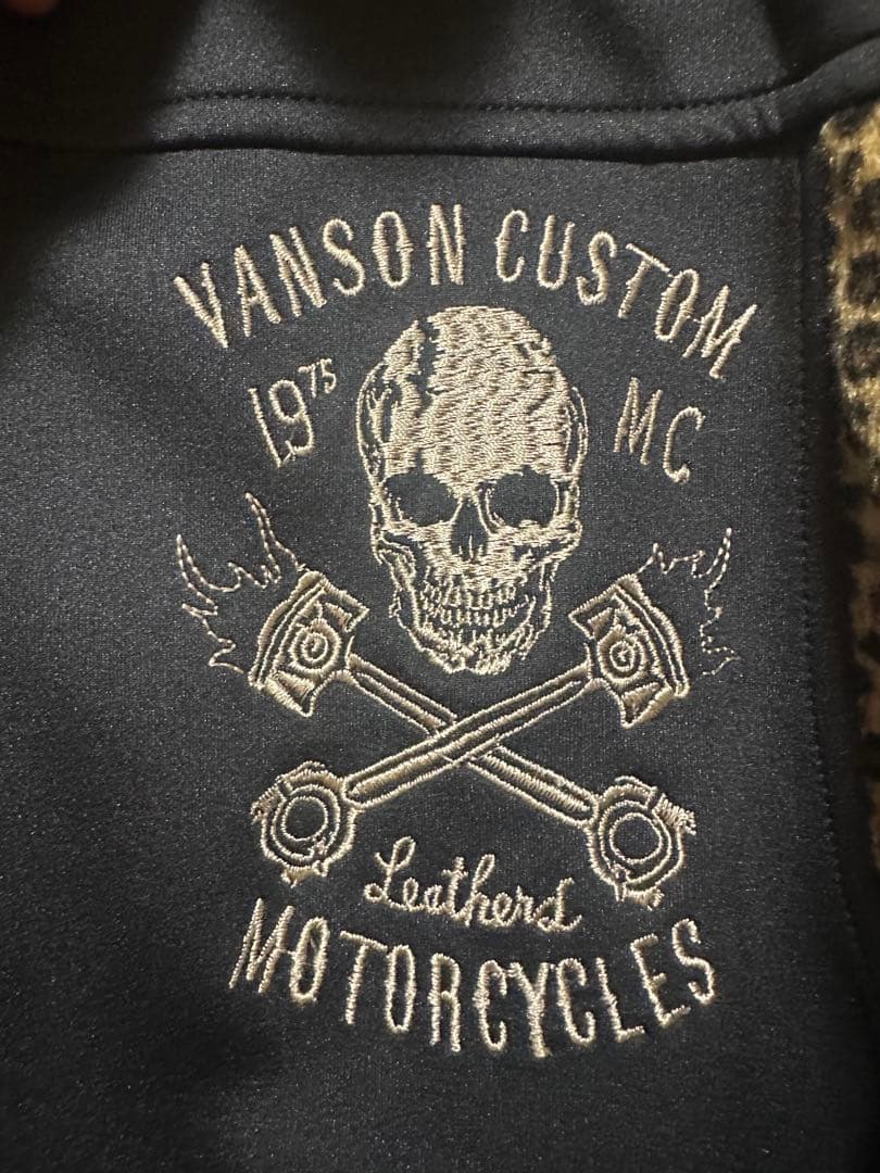VANSON CUSTOM スカルデザイン ジャケット