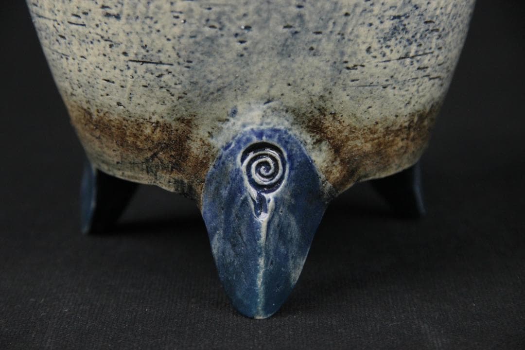 現代アート　西川勝 作　灰釉陶彩 三獣三足器　 花器・壺EN11-12