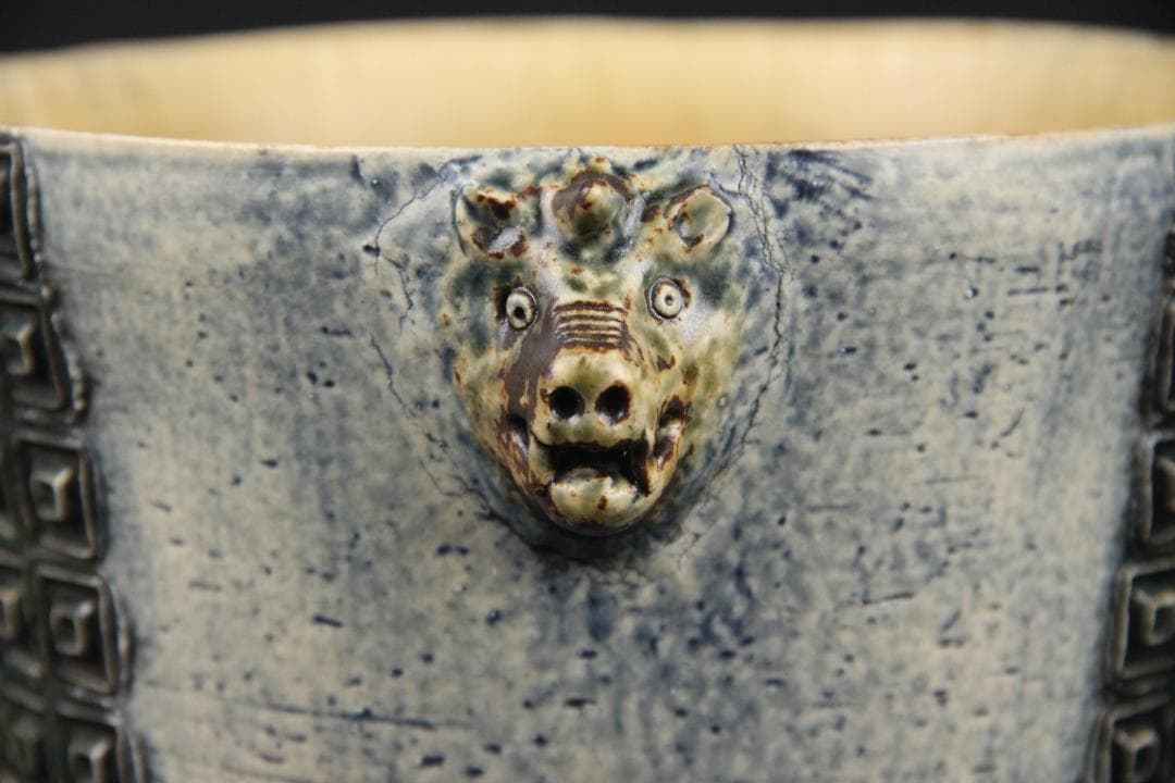 現代アート　西川勝 作　灰釉陶彩 三獣三足器　 花器・壺EN11-12