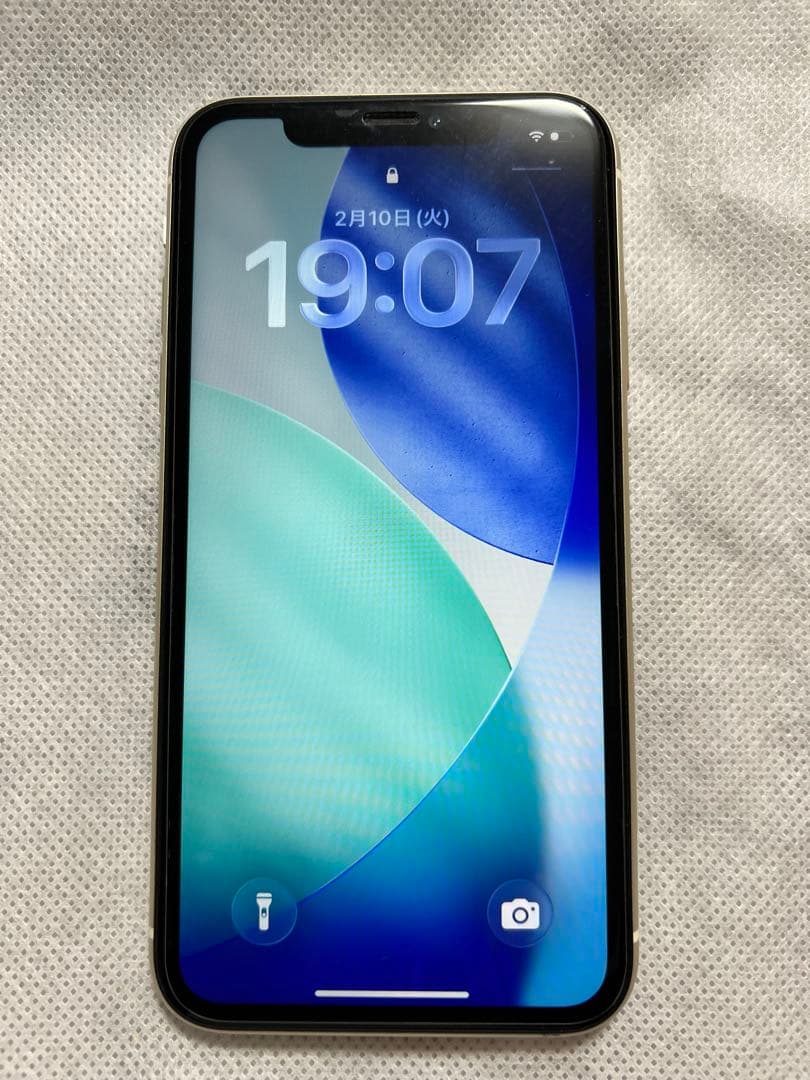 Apple iPhone 11 ホワイト 本体128GB　箱付き