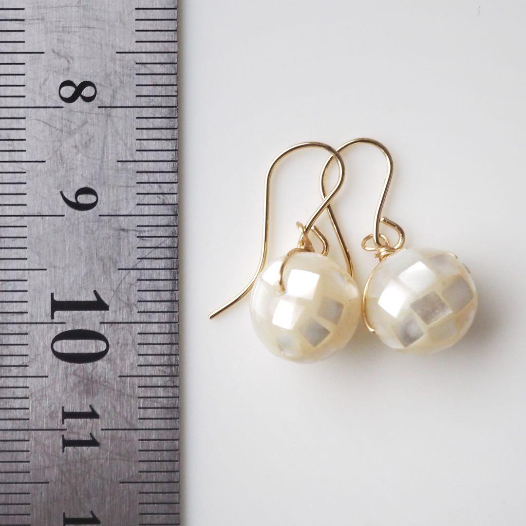 【抹茶】《1点限定/現品です》サニーグリーン翡翠の大粒枠留めトップ