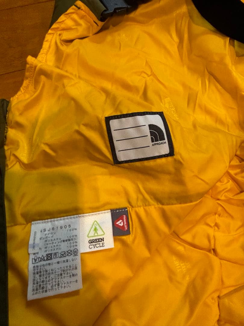 140 THE NORTH FACE 防水ジャケットとパンツセット