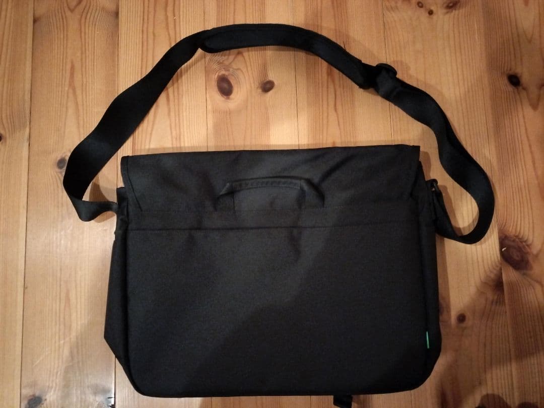 ノースフェイス　メッセンジャーバッグ