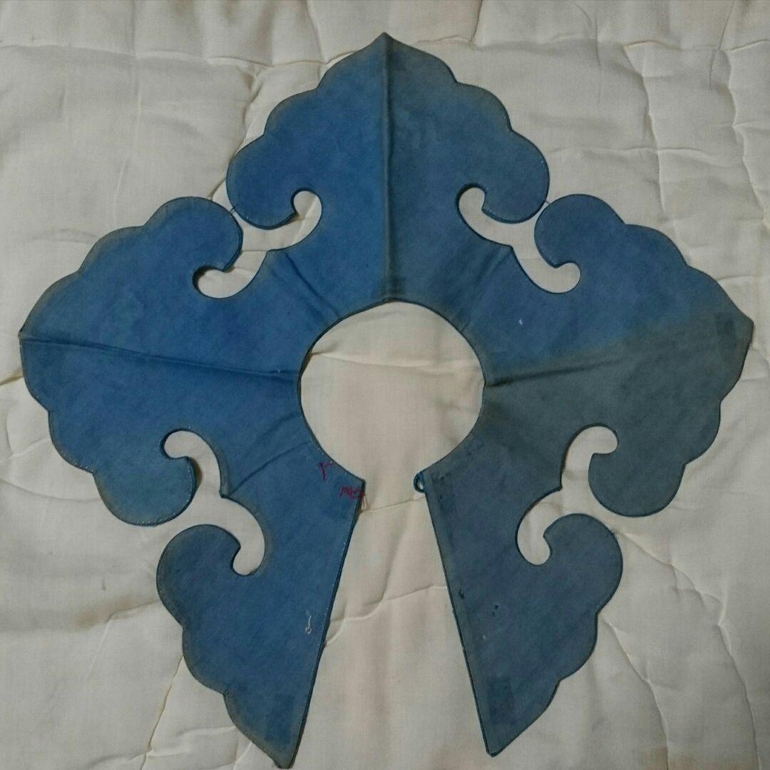 清朝時代とおぼしき襟飾り