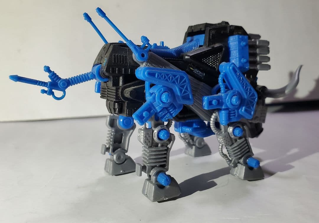 ZOIDZ　ゾイドガム　プラモデル　ディバイソン　当時モノ