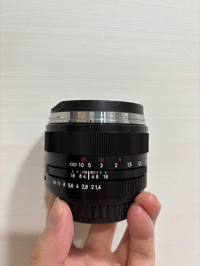 レンズ(単焦点) carl zeiss planar 50mm f1.4 zk