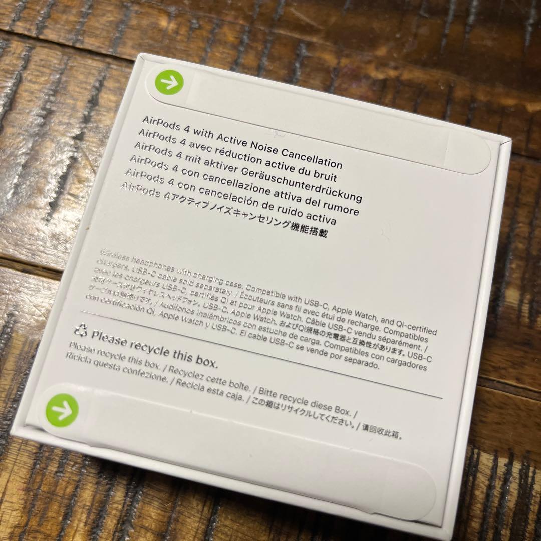 AirPods 4 アクティブノイズキャンセリング機能搭載　新品　未開封