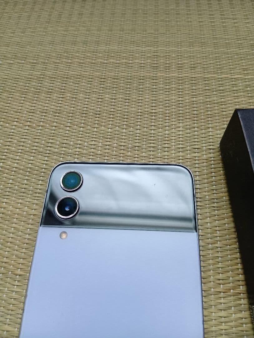 な*ぎ様 Samsung Galaxy Z Flip4 SM-F721N パープ