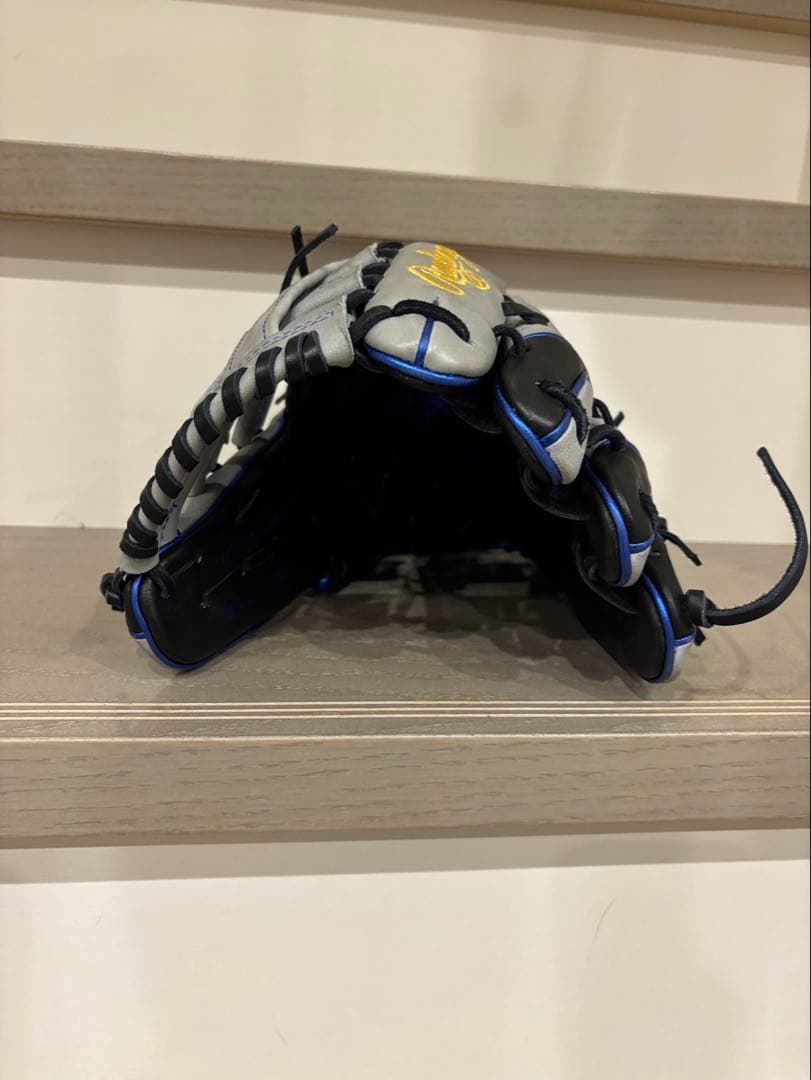 carpprideローリングス　鈴木誠也モデル