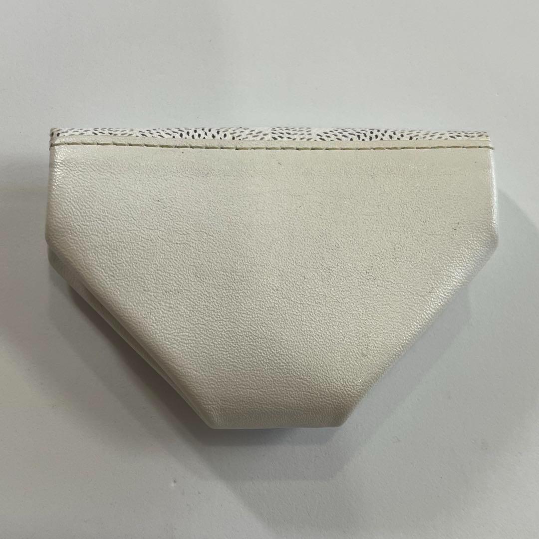 ゴヤール GOYARD ケース ホワイト