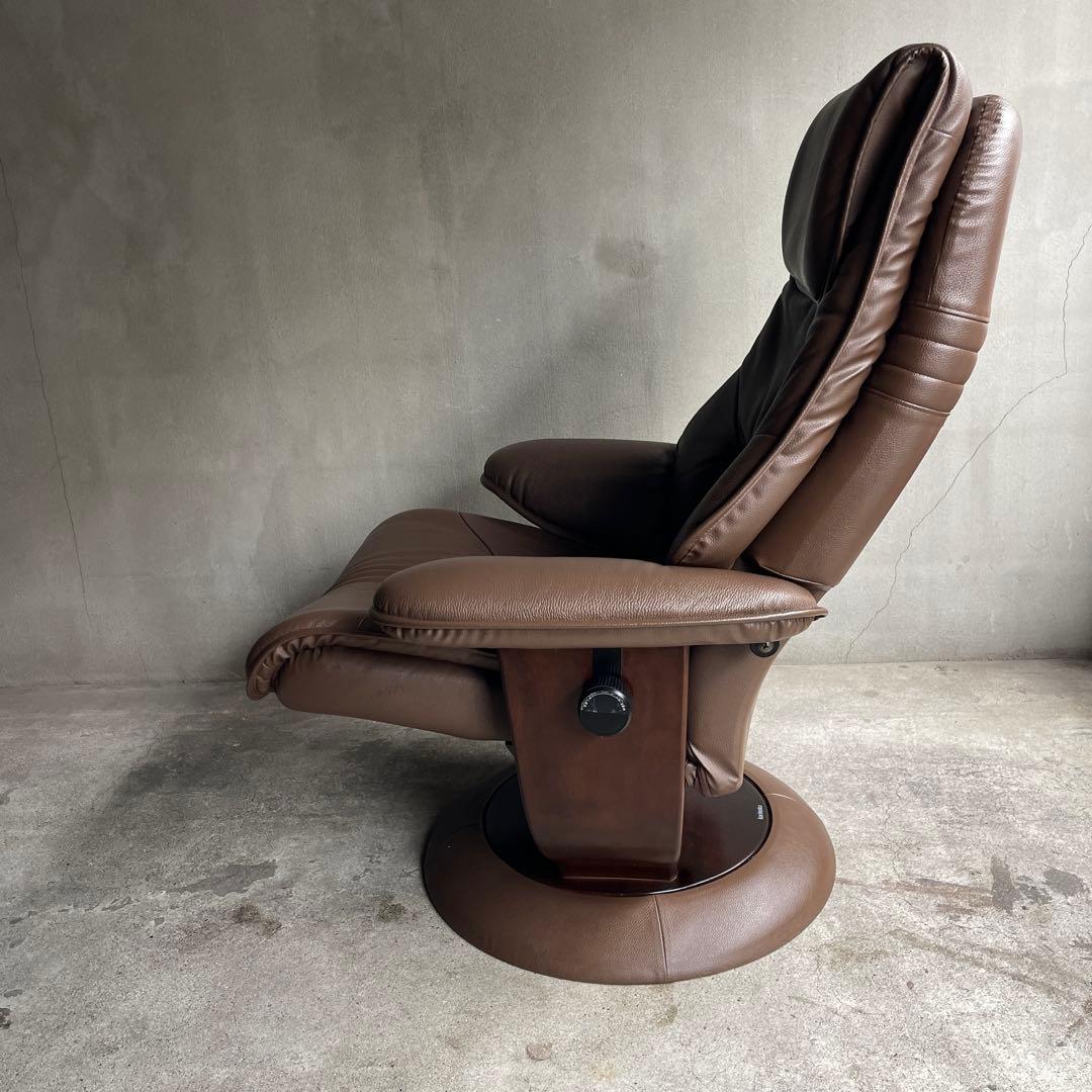 極美品　karimoku カリモク 回転リクライニングソファ