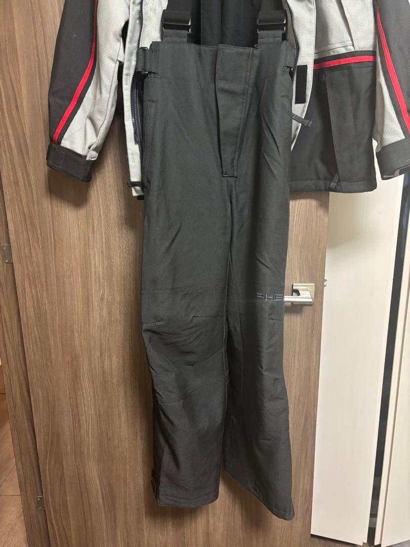 PHENIX スキーウェア上下　セットアップ　Mサイズ　（メンズ）