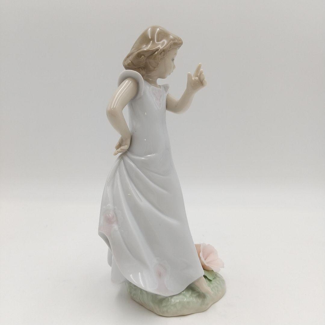 美品 リヤドロ ベルフラワー 感謝の気持ち 置物 少女 フィギュリン