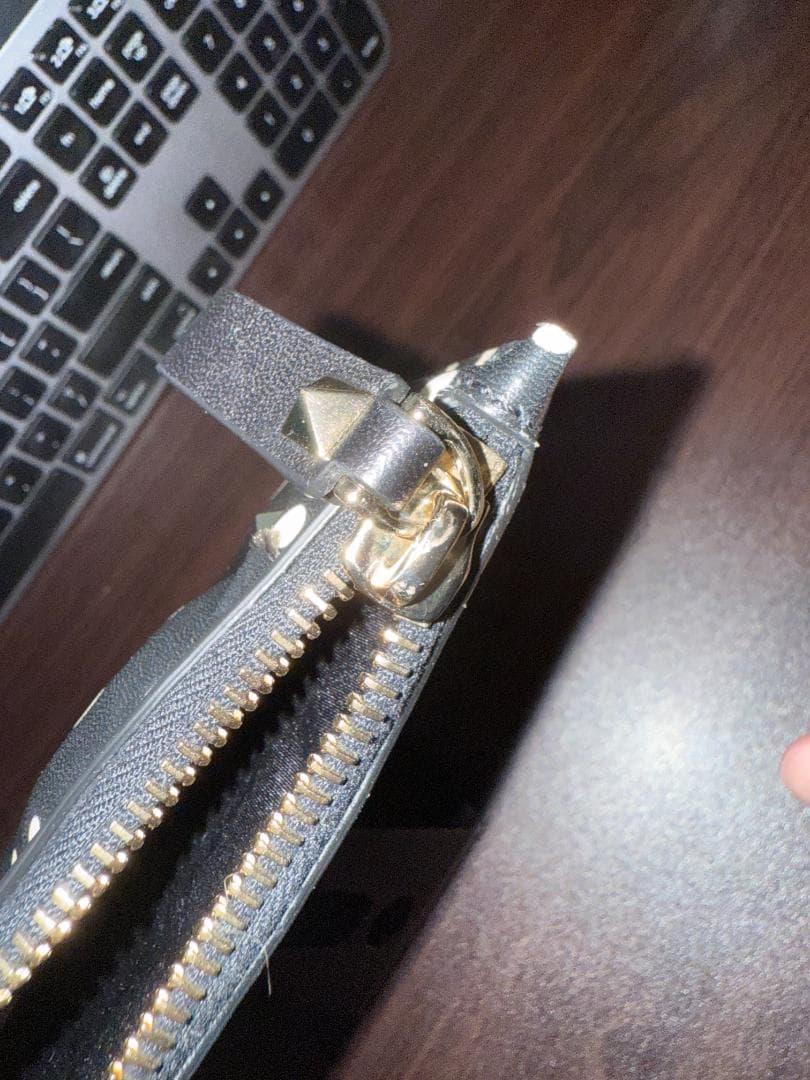 VALENTINO GARAVANI クラッチバッグ スタッズ