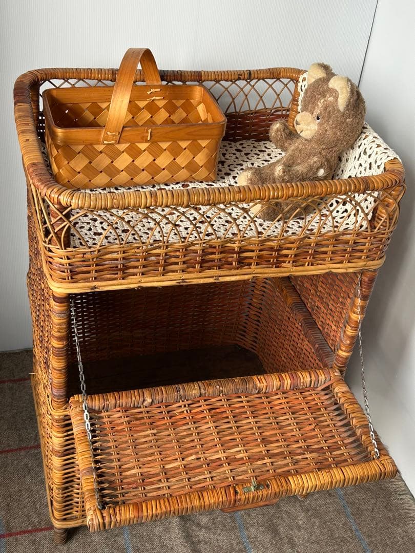 ヴィンテージ　昭和レトロ　ラタン家具　ラック 籐家具　アンティーク　脱衣カゴ　籠