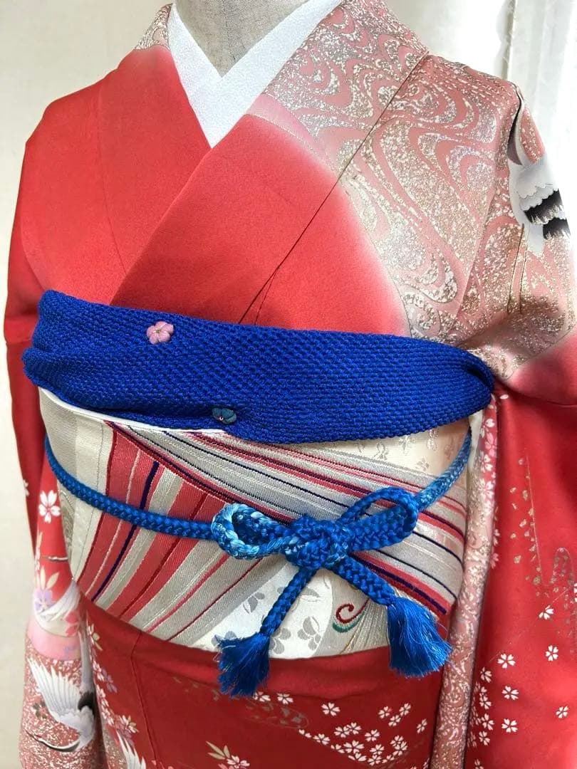 縁起の良い吉祥紋様、振袖フルセット 上品　ローズピンク　鶴　桜観世水　金コマ刺繍