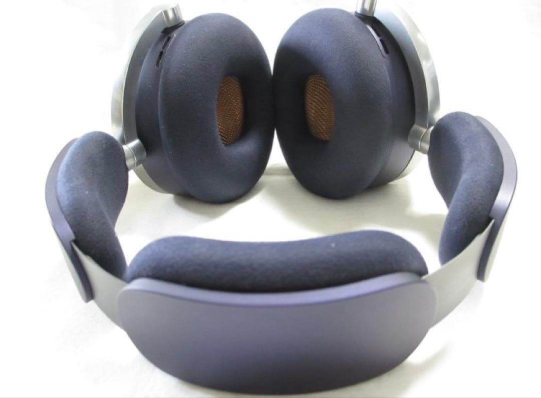 美品ダイソン　ゾーン　ワイヤレスヘッドフォンDyson Zone