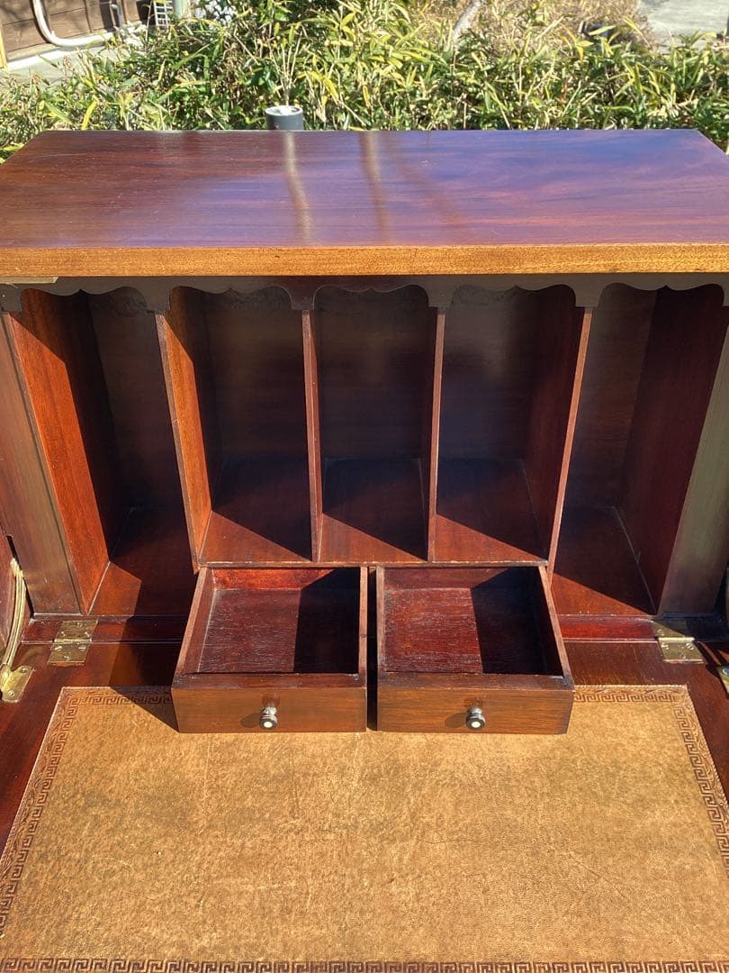 イギリスアンティーク　サイドbyサイド　キャビネット　Wビューロー