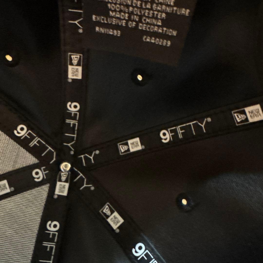 New Era 9FIFTY スナップバックキャップ 黒　インディアンス