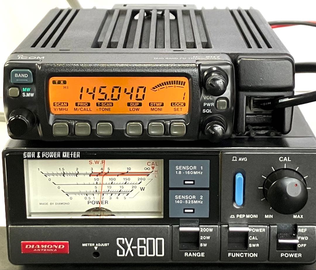 ICOM IC-207D 50w アマチュア無線 モービル機 トランシーバー