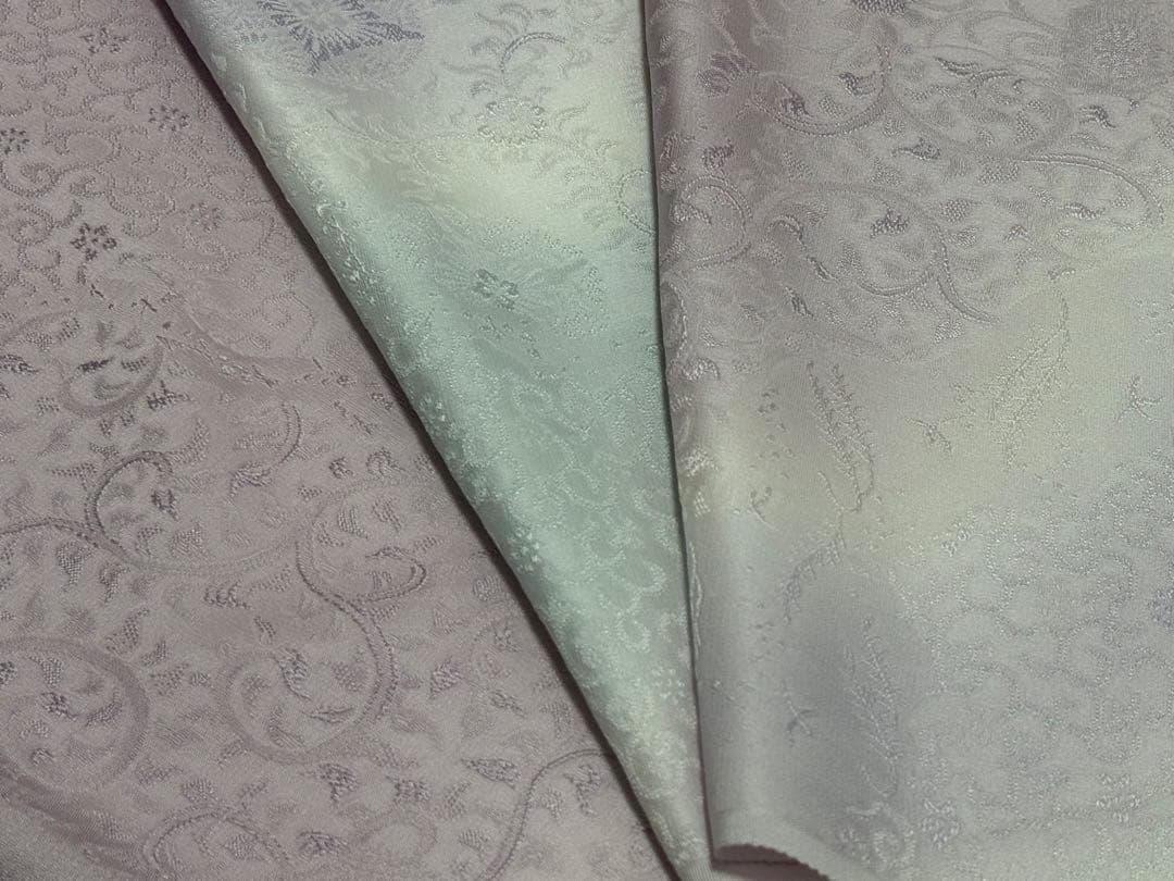 即*♡様 皇室献上 寿光織　小紋　ぼかし染め　秋野好春　新品未使用　反物　着物