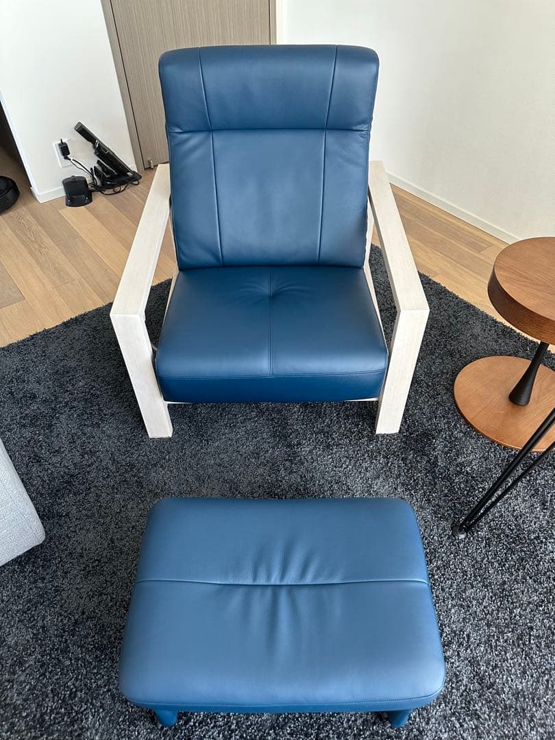 ✨カリモク家具 ソファセット（肘掛椅子＋スツール）✨