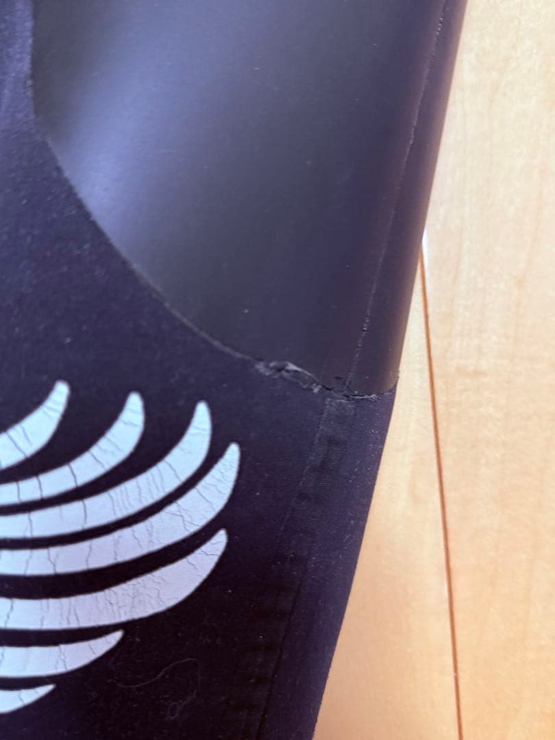 【値下げ】 ロックホッパー5mm×3mmセミドライウェットスーツメンズMサイズ