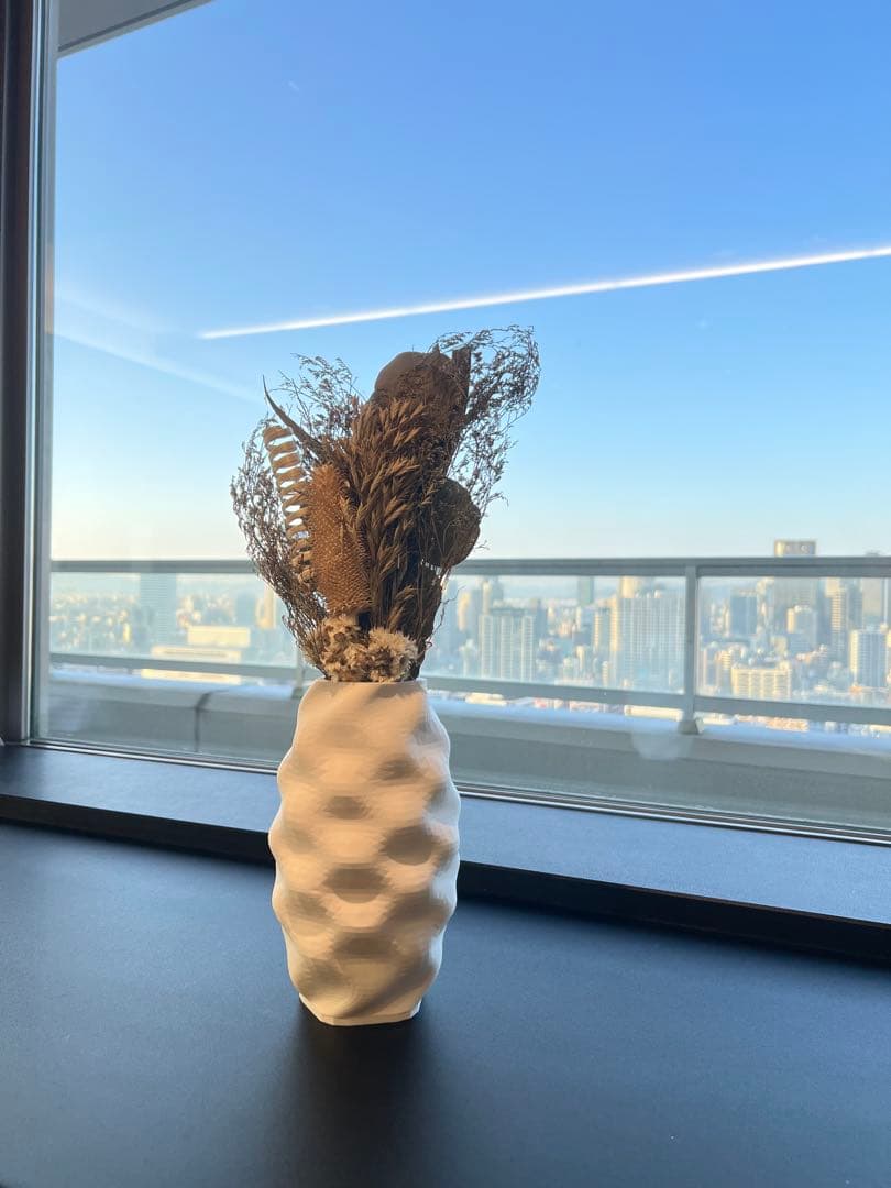 QUIET（クワイト） 波状花瓶 中型