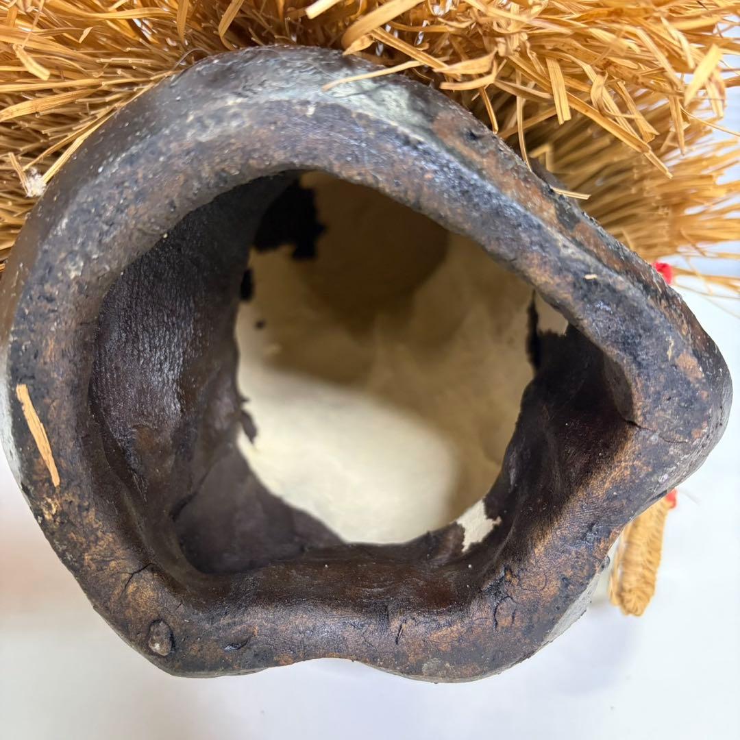 信楽焼？ たぬき タヌキ 狸 置物 焼物 傘 蓑 藁草履 30cm