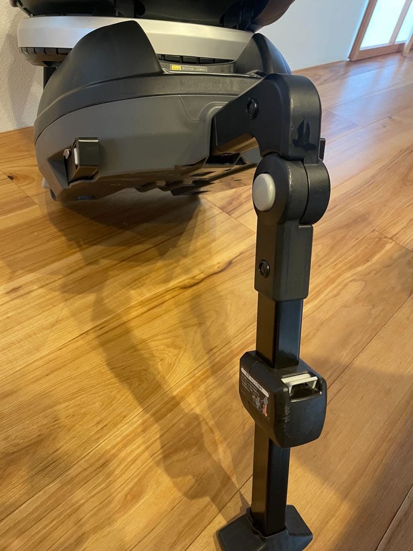 コンビ チャイルドシート ISOFIX CC-UID 044348 E4