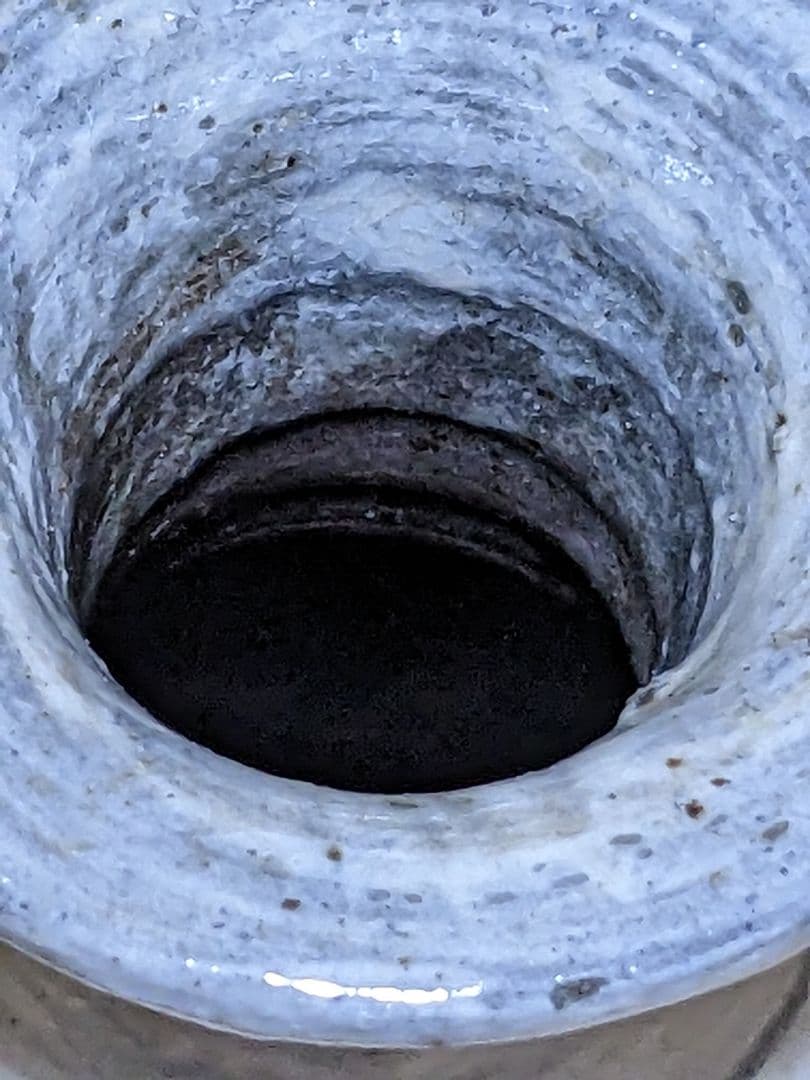 ♦朝鮮陶磁 鶏龍山 粉青沙器 鉄絵刷毛目徳利 酒器 置物飾り 古美術骨董品