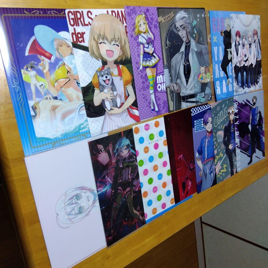 アニメ ノンジャンル 美少女系など　Ａ−４クリアファイル まとめ売り大量２５０枚