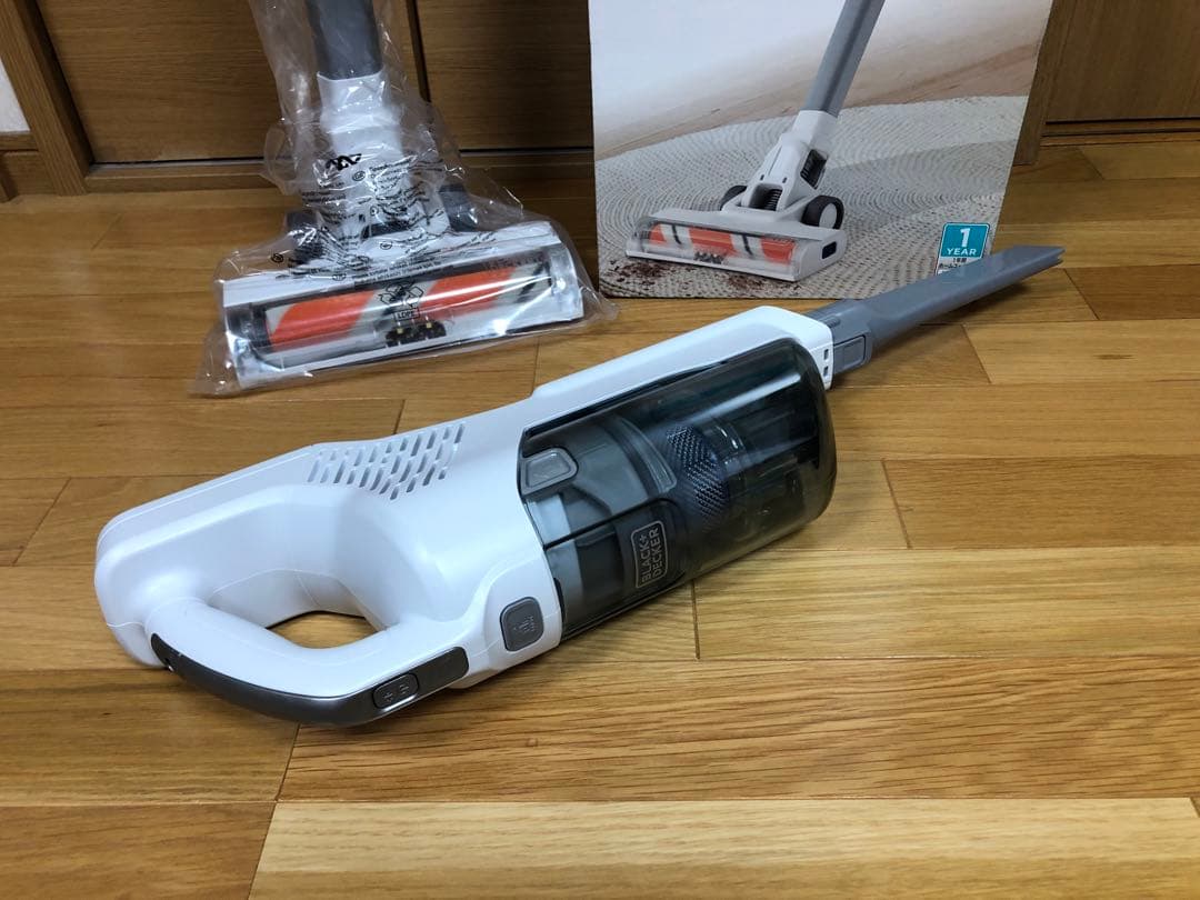 Black+Decker サイクロンクリーナー 14.4V 2025年製