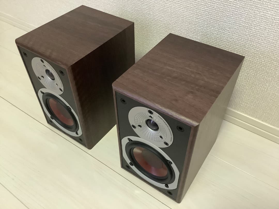 DALI SPEKTOR 1 ウォルナット