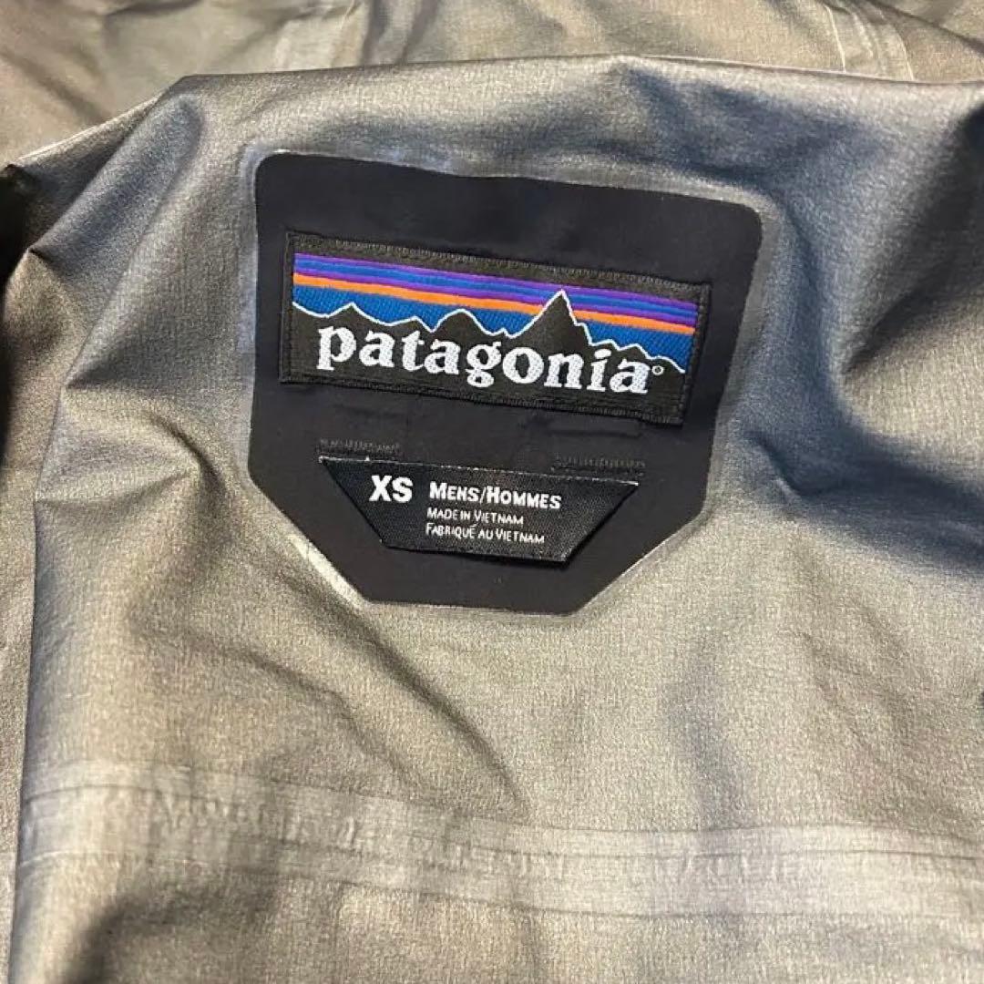 パタゴニア パウスレイヤージャケット GORE-PRO ブラックXS